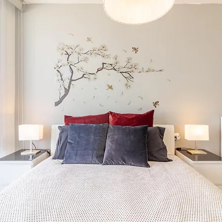 Brand New With Ocean & Volcano Views Apartment
